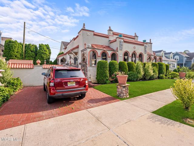 House for sale in Deal