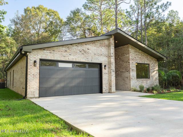 House for sale in Carriere, Pearl River County