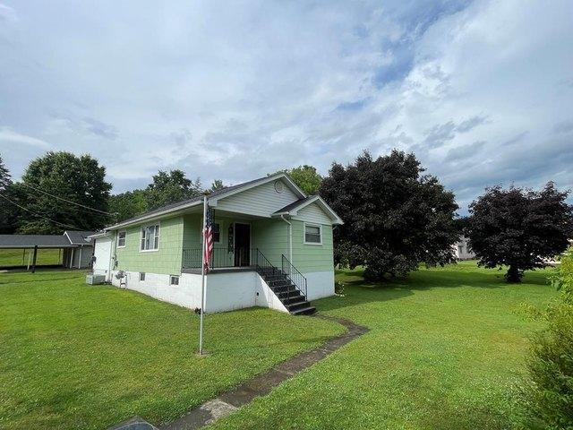 House for sale in Sophia, West Virginia