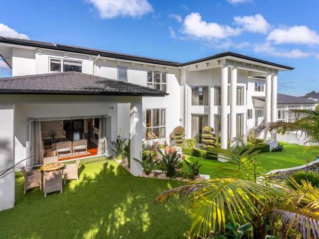 Property for sale in Awhitu