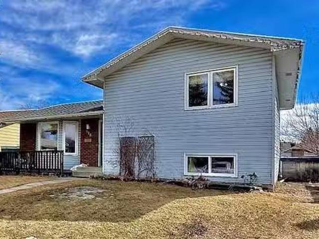 House for sale in Northwest, Alberta