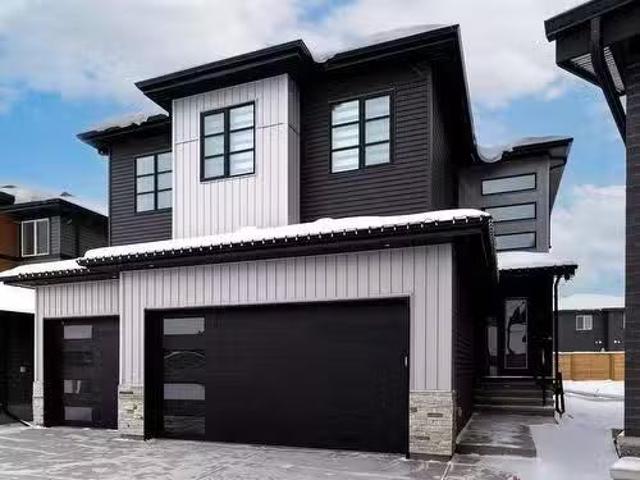 House for sale in Saint Albert, Alberta