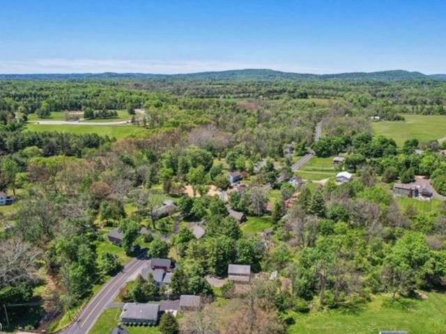 House for sale in Neshanic Station, New Jersey