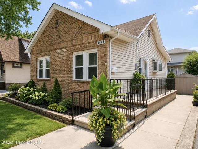 House for sale in Arverne, New York