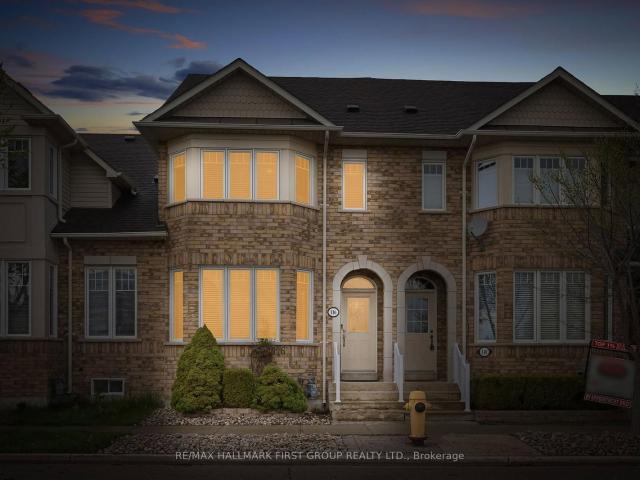 Townhouse for sale in Woburn, Ontario