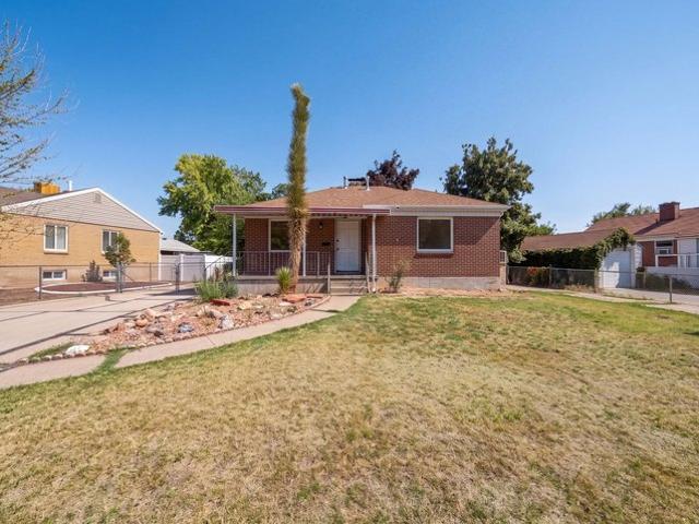 House for sale in Clearfield, Utah