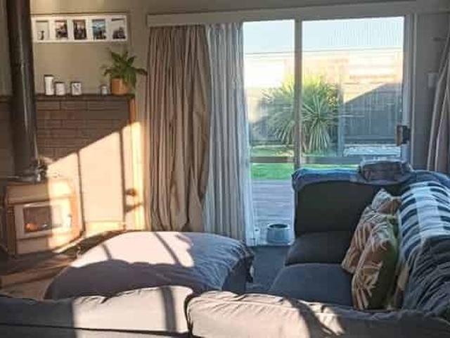 House for rent in Fairdown, West Coast