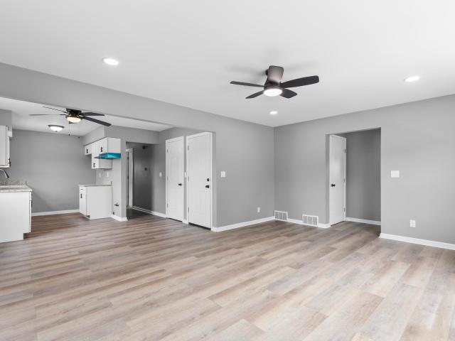 House for sale in Bluemound Heights, Milwaukee