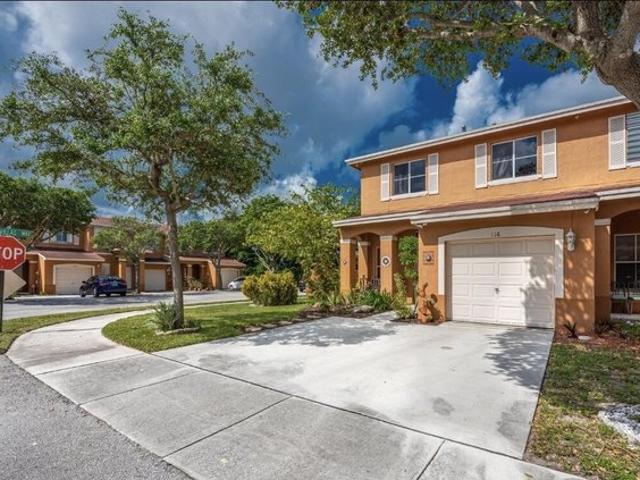 Townhouse for sale in Florida