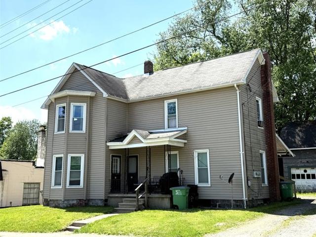 House for sale in Crawford, Pennsylvania