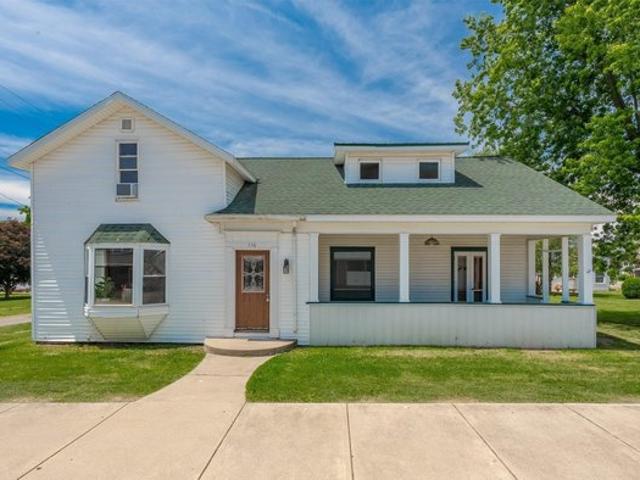 House for sale in Etna Green, Indiana