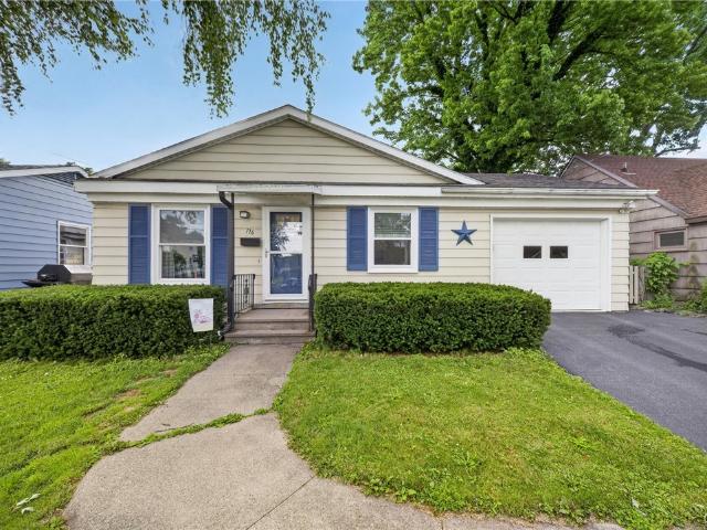 House for sale in Jamesville, New York