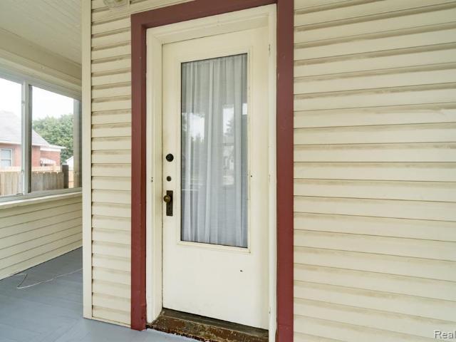 House for sale in Canfield Manor, Mount Clemens