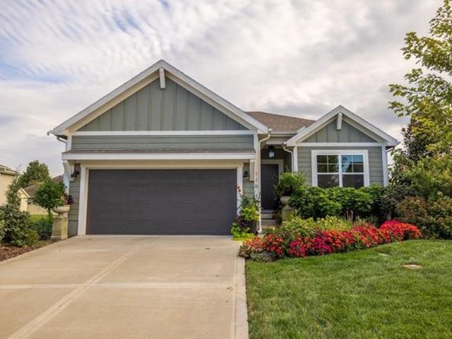 House for sale in Villas at Chapman Farms, Blue Springs