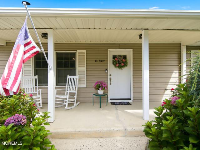 House for sale in Manahawkin, New Jersey