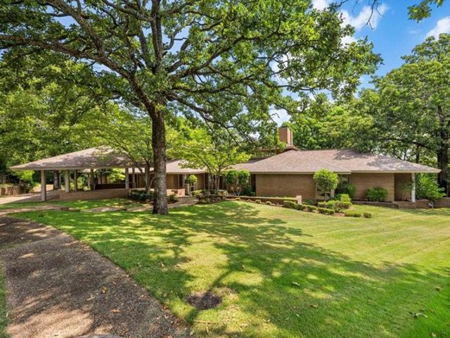 House for sale in Ark