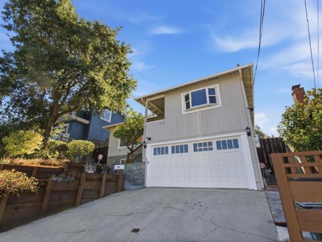House for sale in Redwood City, San Mateo County