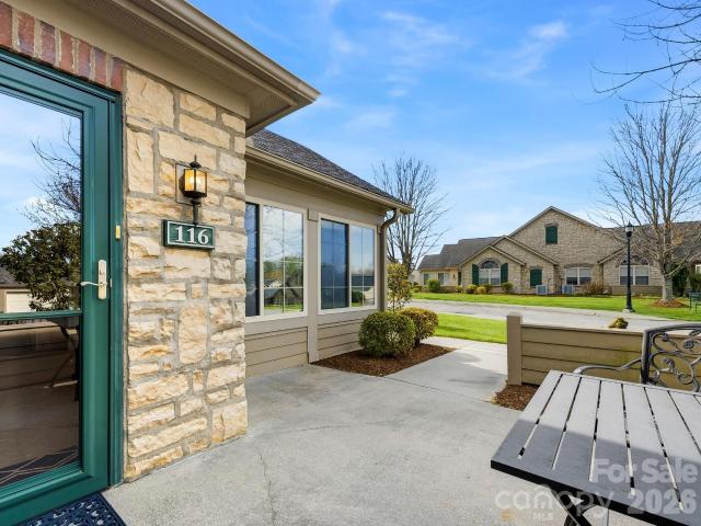 Townhouse for sale in East Flat Rock, North Carolina