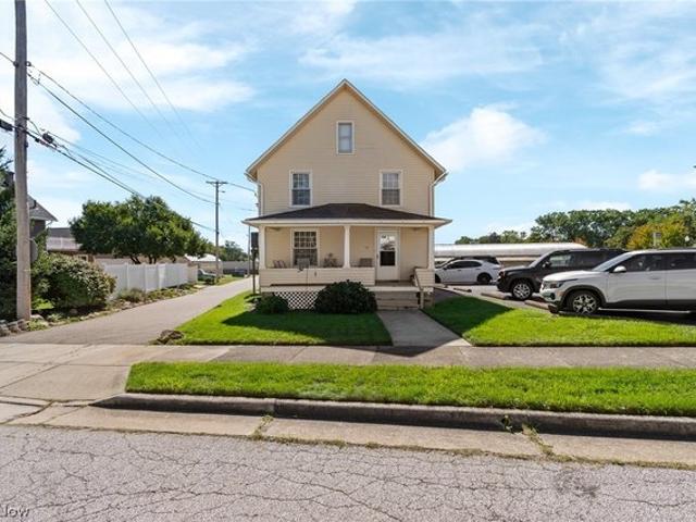 House for sale in North Canton, Stark County