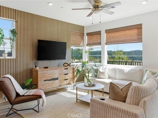 Townhouse for sale in California