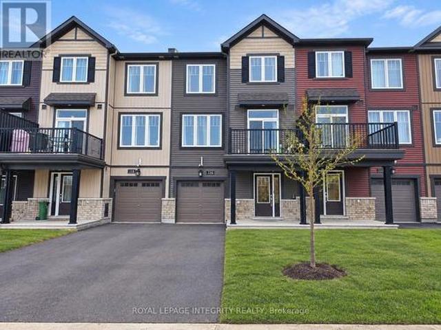 House for rent in Barrhaven West, Ottawa
