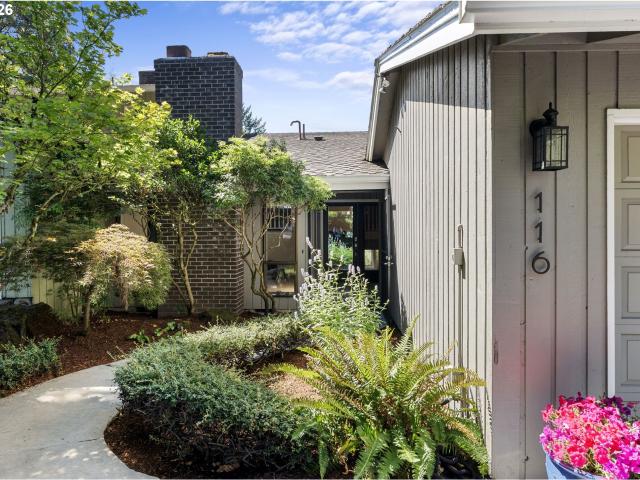 Townhouse for sale in Oregonia