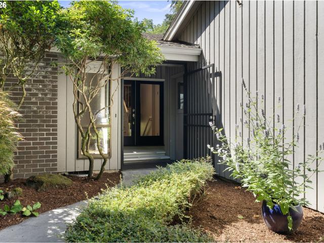 Townhouse for sale in Oregonia