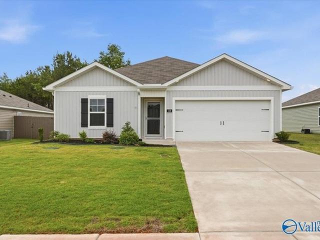 House for sale in Harvest, Alabama