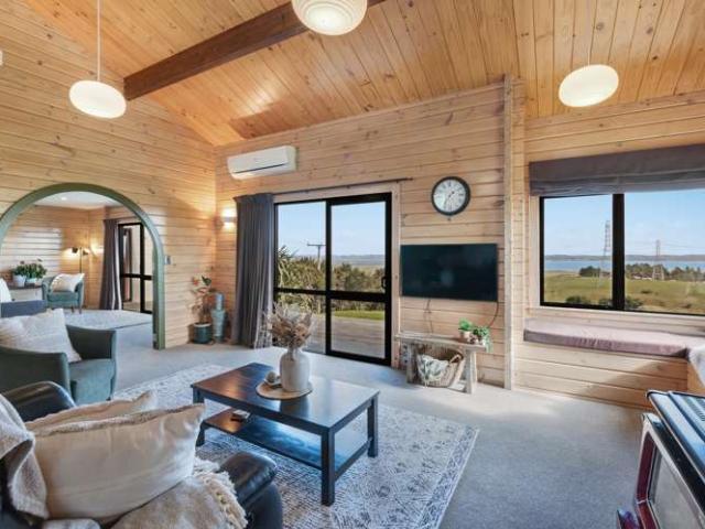 Property for sale in Kawau Island, Oroua County