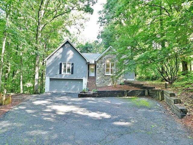 House for sale in Hampton, Georgia