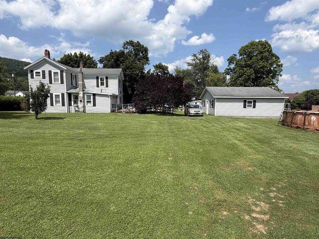 House for sale in Huttonsville, West Virginia