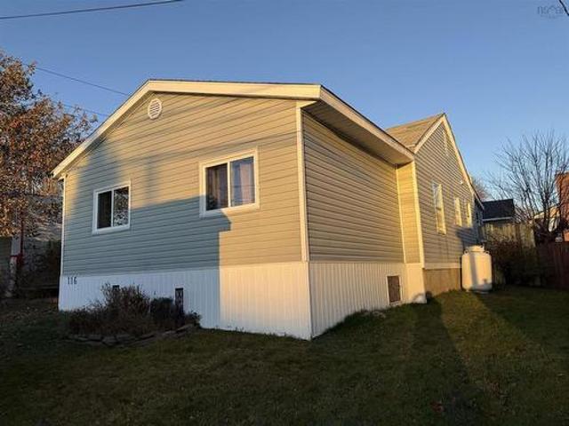 House for sale in Pictou, Nova Scotia