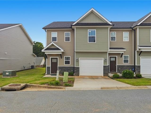 Townhouse for sale in Holly Creek, Anderson