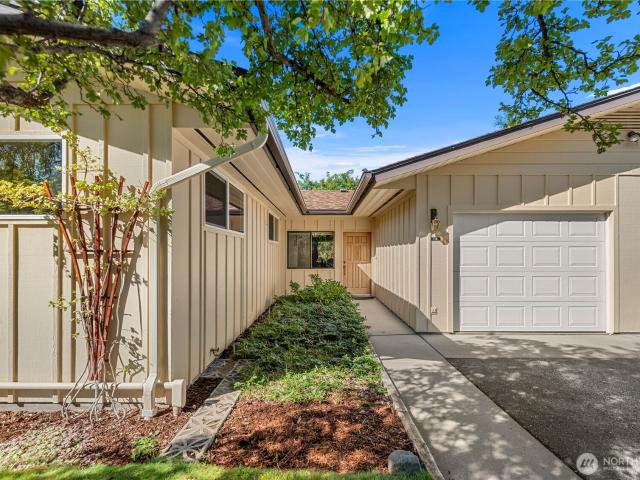 House for sale in Wenatchee, Chelan County