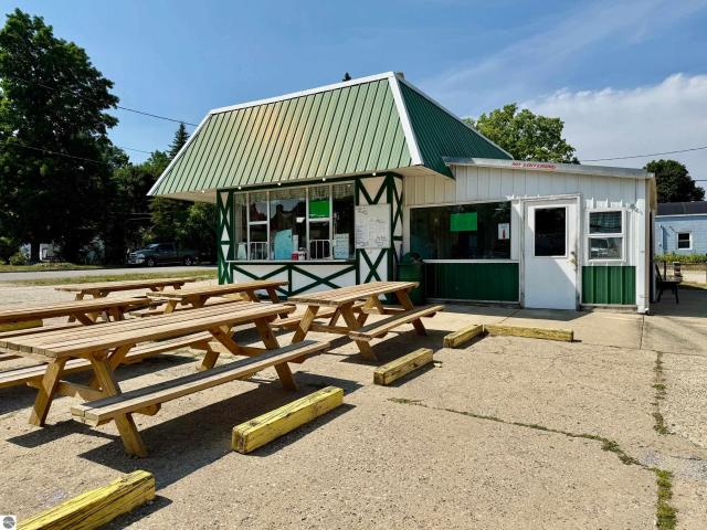 Commercial for sale in Marion