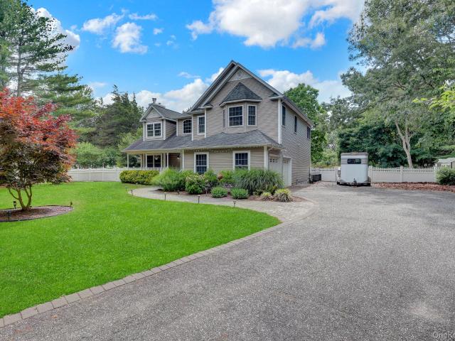 House for sale in Centereach, New York