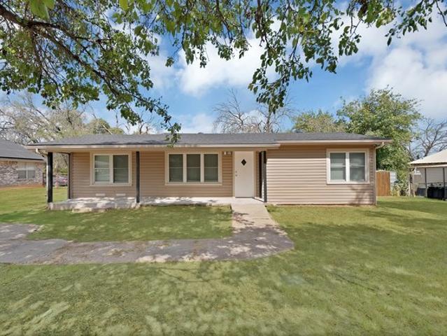 House for sale in Azle, Tarrant County