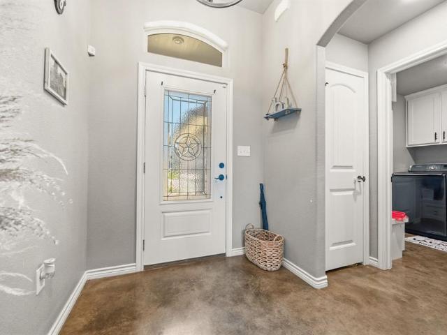 House for sale in Whitney, Texas