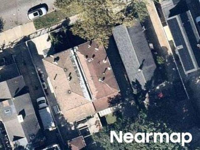 House for sale in Queens, Arverne
