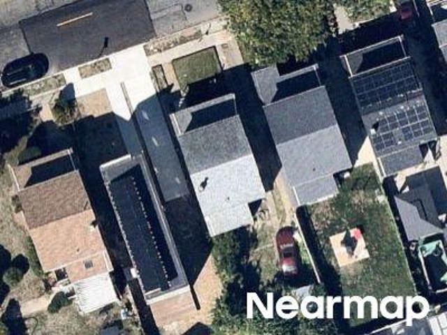 House for sale in Queens, Arverne
