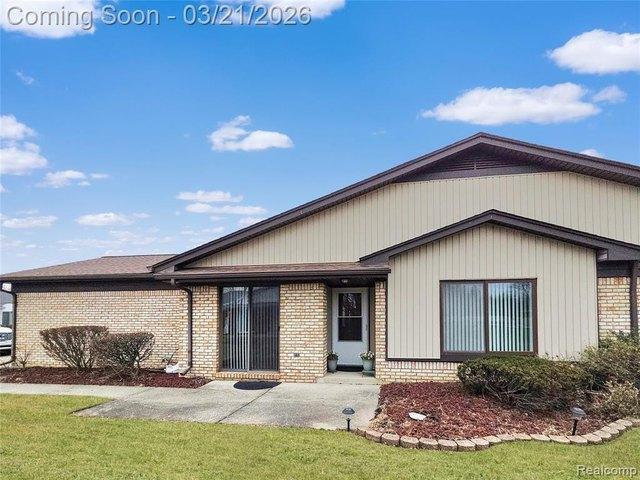 Condo for sale in Warren, Michigan