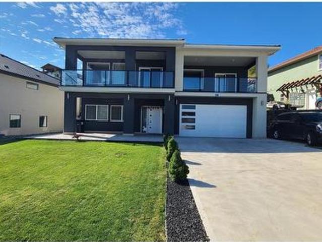 House for sale in Osoyoos House for sale in Osoyoos