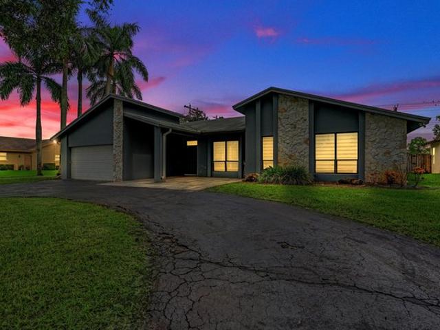 House for sale in Rock Creek, Cooper City
