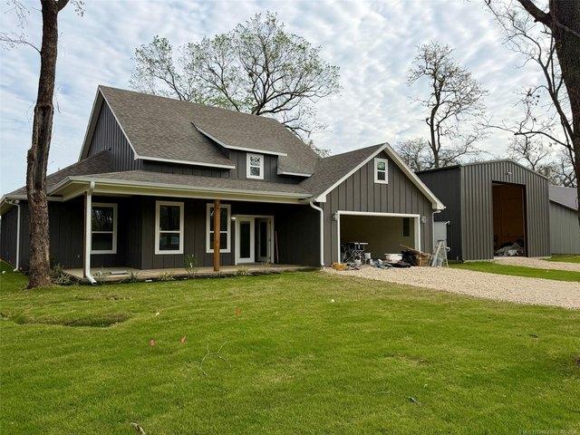 House for sale in Kingston, Oklahoma