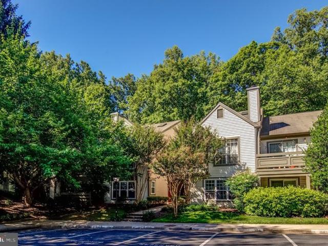 Condo for sale in Virginia