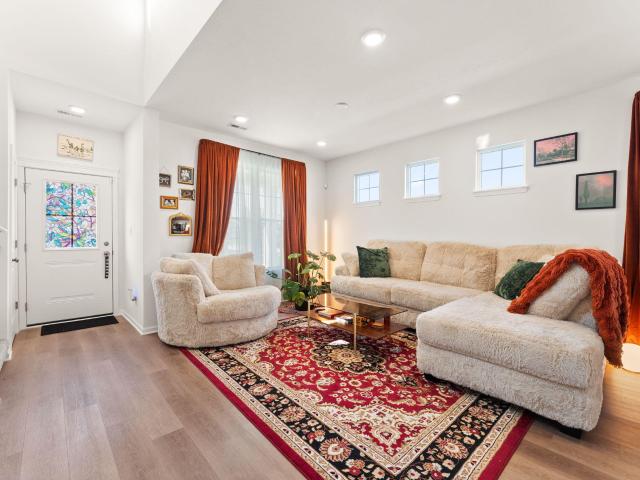 Townhouse for sale in Crown Point, Indiana