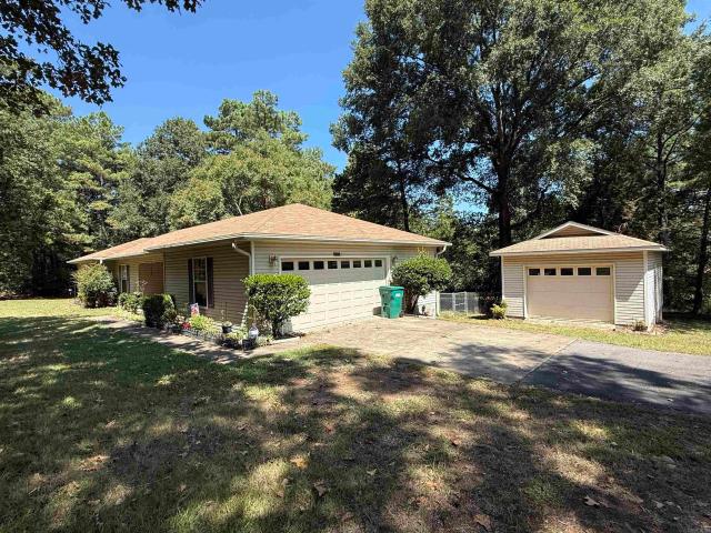 House for sale in Ark