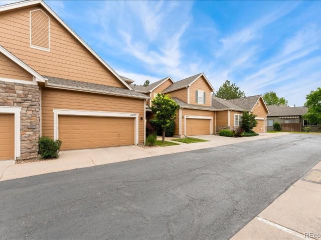 Townhouse for sale in Morrison Townhouse for sale in Morrison