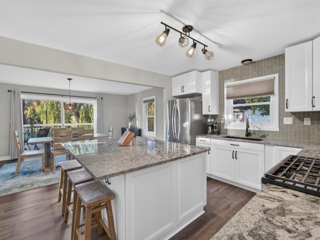 House for sale in Salem Lakes, Kenosha County