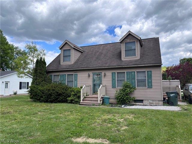 House for sale in Killbuck, Ohio